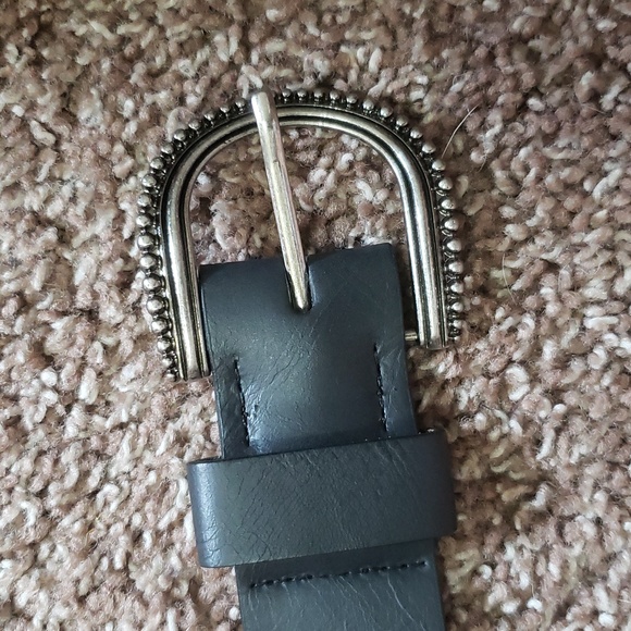 Western style belt - Picture 1 of 3